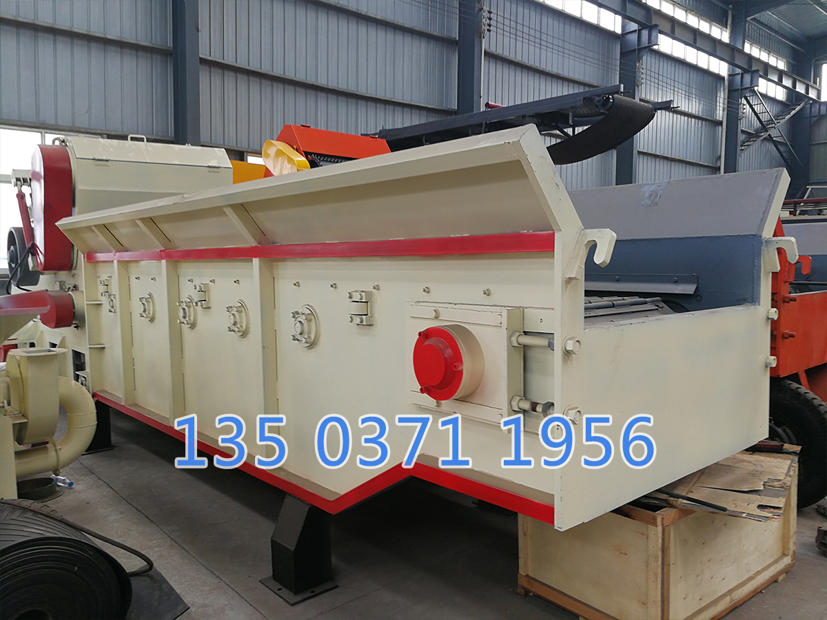木材破碎機(jī)多少錢(qián)一臺(tái)小型